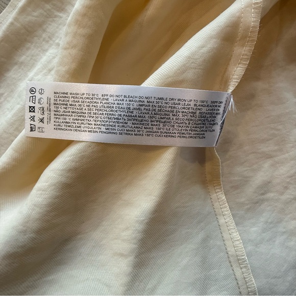 MNG Women's Cream and White Button-Down Shirt Size 8 - Picture 7 of 8